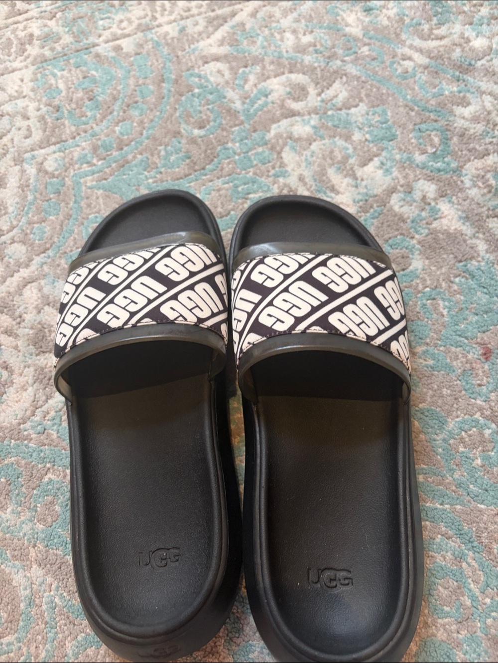 UGG Kids Black and White Repeat Logo Slide Sandals